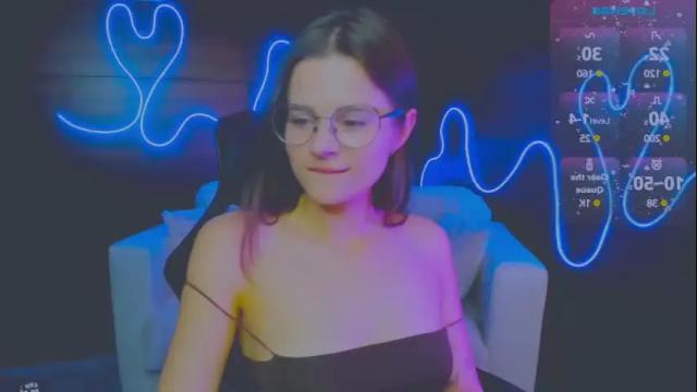 Image 11 of silvia_queen1 Stream on Chaturbate on 16 days ago