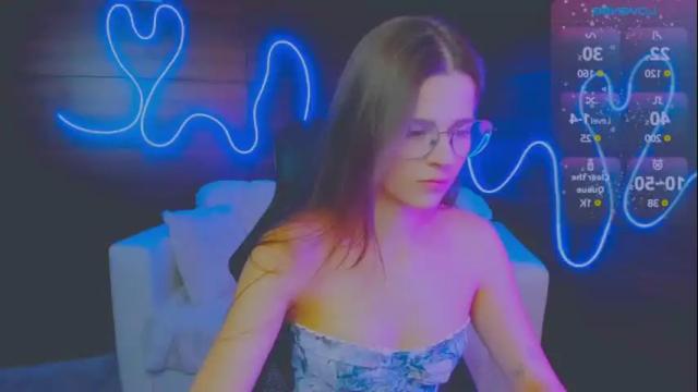 Image 3 of silvia_queen1 Stream on Chaturbate on 16 days ago