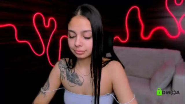 Image 7 of silvia_queen1 Stream on Chaturbate on 7 days ago