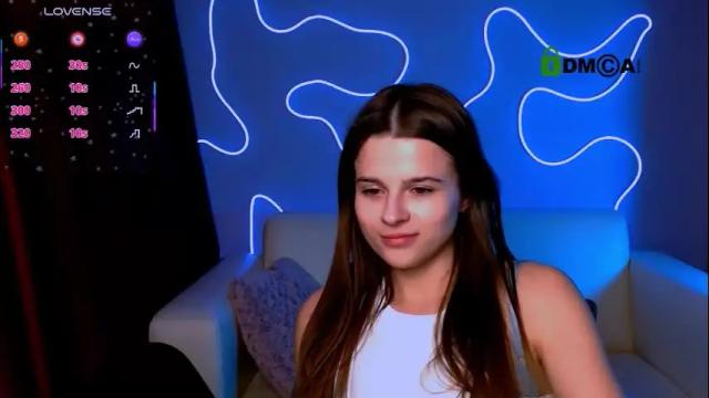 Image 10 of silvia_queen1 Stream on Chaturbate on 26 days ago