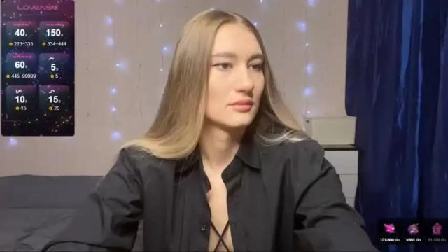 Image 3 of silvia_sugarr Stream on Chaturbate on 13 months ago