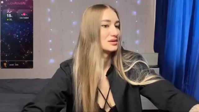 Image 11 of silvia_sugarr Stream on Chaturbate on 13 months ago
