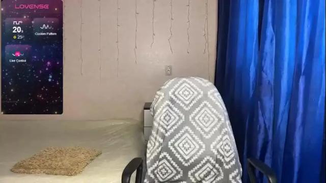 Image 2 of silvia_sugarr Stream on Chaturbate on 1 month ago