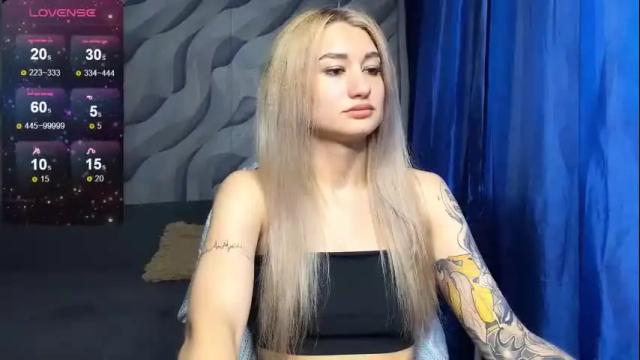 Image 8 of silvia_sugarr Stream on Chaturbate on 23 days ago