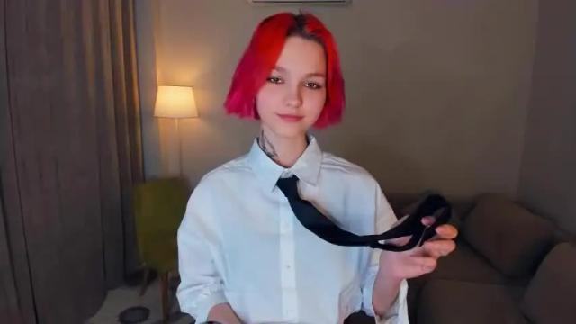 Image 10 of silviadarlington Stream on Chaturbate on 19 months ago