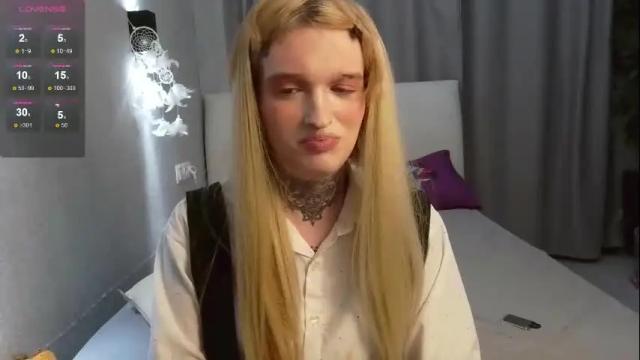 Image 11 of simona_rain Stream on Chaturbate on 27 days ago