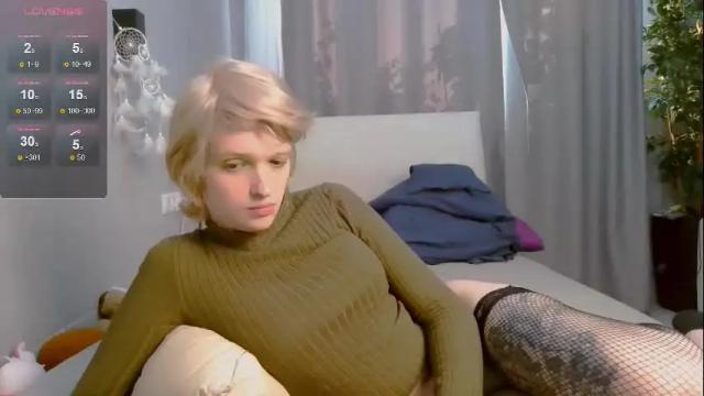 Image 8 of simona_rain Stream on Chaturbate on 1 month ago