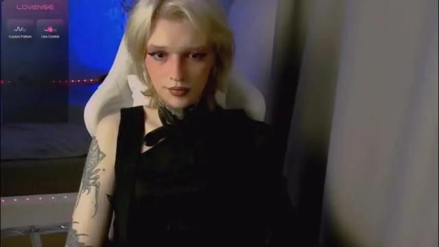 Image 11 of simona_rain Stream on Chaturbate on 3 months ago
