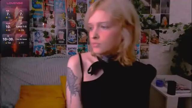 Image 10 of simona_rain Stream on Chaturbate on 2 months ago