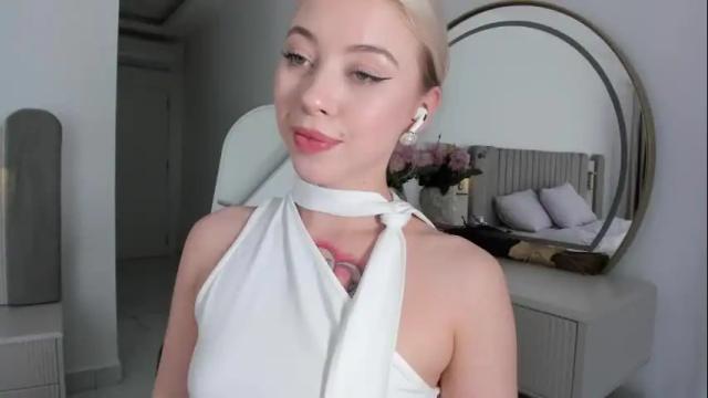 Thumbnail 2, simonagerry's Stream at Chaturbate, 1 month ago
