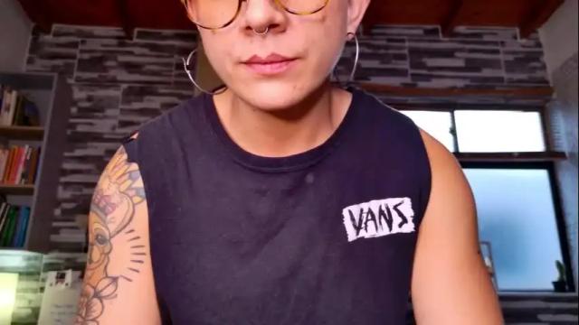 Image 7 of simone_4201 Stream on Chaturbate on 1 month ago