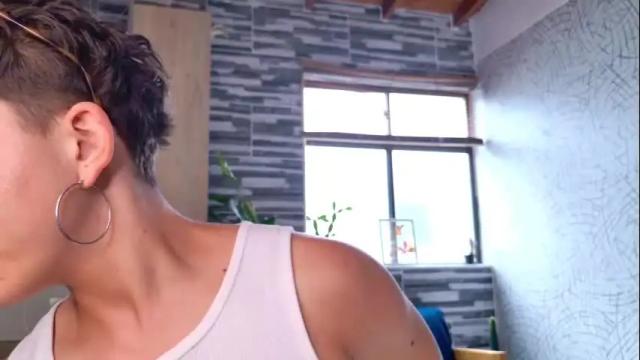 Image 8 of simone_4201 Stream on Chaturbate on 1 month ago