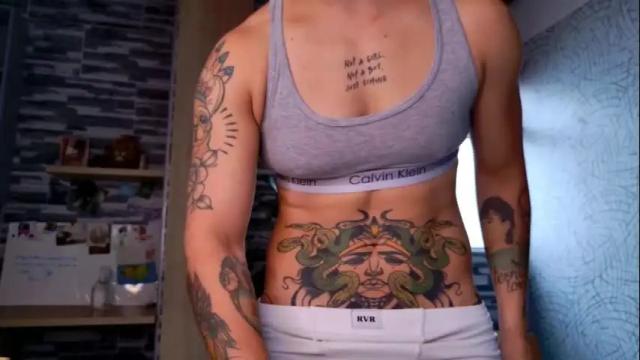 Image 2 of simone_4201 Stream on Chaturbate on 1 month ago