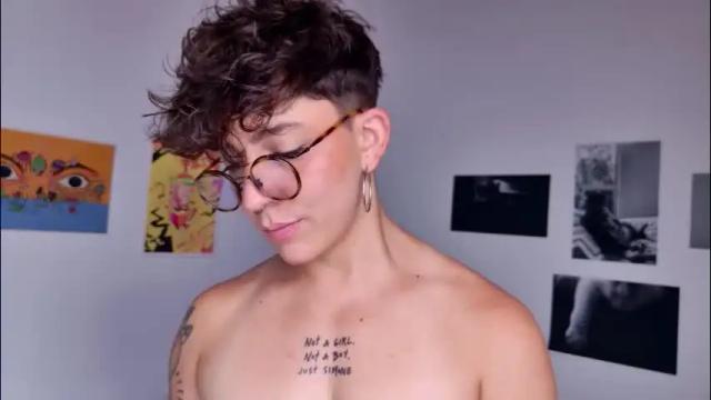 Image 10 of simone_4201 Stream on Chaturbate on 3 months ago