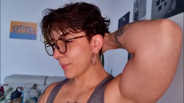 Thumbnail 1, simone_4201's Stream at Chaturbate, 2 months ago