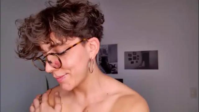 Image 11 of simone_4201 Stream on Chaturbate on 1 month ago