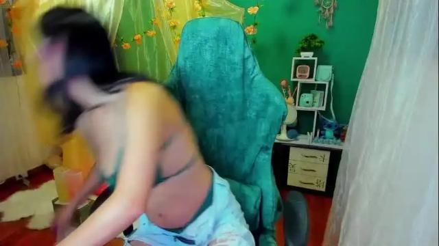 Image 8 of simone_simpson Stream on Chaturbate on 8 days ago