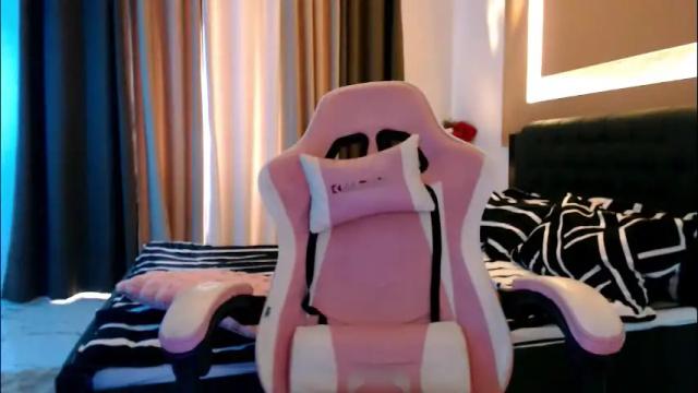Image 10 of simplykhate Stream on Chaturbate on 14 days ago