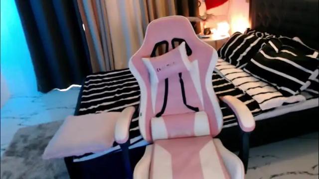 Image 10 of simplykhate Stream on Chaturbate on 8 days ago