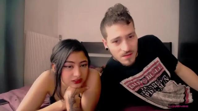 Image 3 of simur_sahso Stream on Chaturbate on 14 months ago