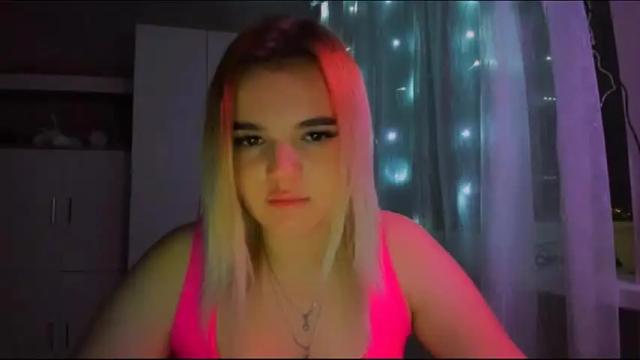 Image 3 of sincerityinside Stream on Chaturbate on 19 months ago