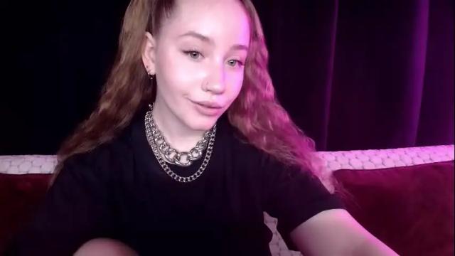Image 4 of sindiwatsoon Stream on Chaturbate on 16 days ago