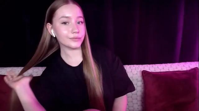 Image 10 of sindiwatsoon Stream on Chaturbate on 7 days ago