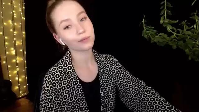 Image 7 of sindiwatsoon Stream on Chaturbate on 1 day ago