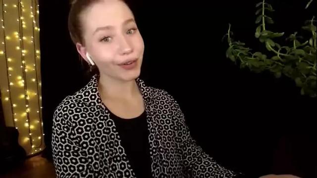 Image 8 of sindiwatsoon Stream on Chaturbate on 1 day ago