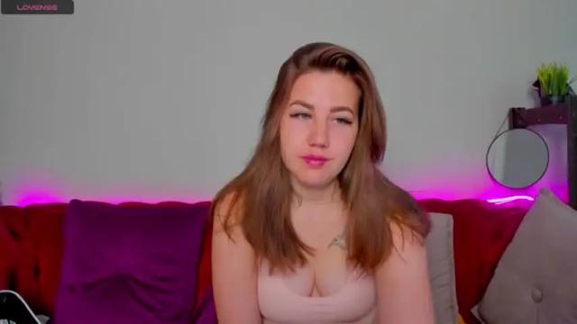 Image 4 of sindy_lous Stream on Chaturbate on 22 months ago