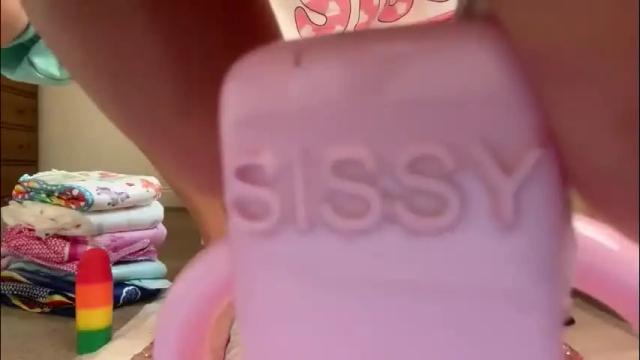 Image 8 of sindysissy Stream on Chaturbate on 29 days ago