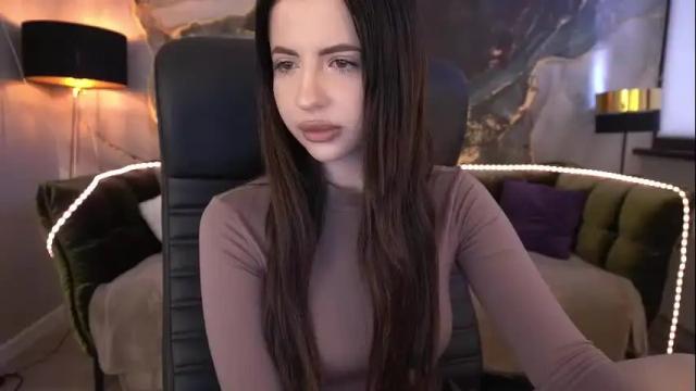 Image 2 of sinful_sapphiree Stream on Chaturbate on 9 days ago