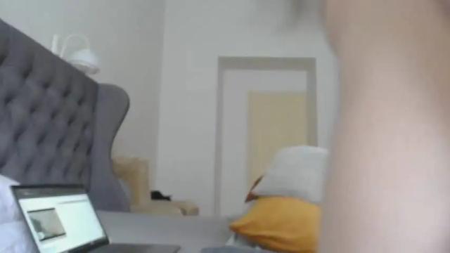 Image 7 of single_fox_4u Stream on Chaturbate on 2 days ago