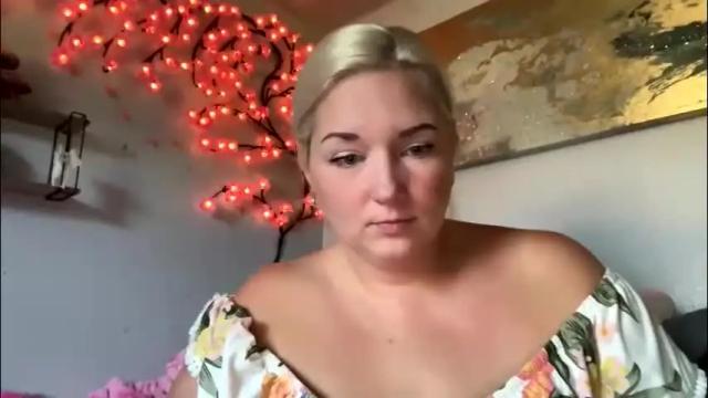 Thumbnail 1, singlesexymom's Stream at Chaturbate, 8 days ago