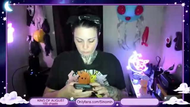 Image 2 of sinominx Stream on Chaturbate on 2 months ago