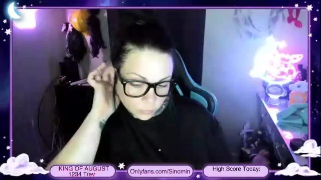 Image 4 of sinominx Stream on Chaturbate on 2 months ago
