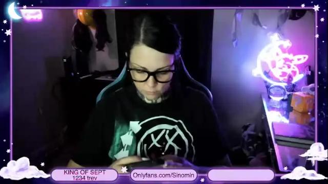 Image 3 of sinominx Stream on Chaturbate on 1 month ago