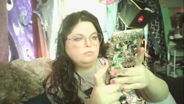 Image 8 of siofra Stream on Chaturbate on 29 days ago