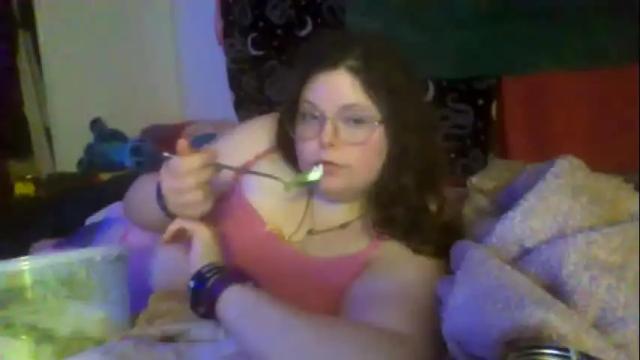 Image 3 of siofra Stream on Chaturbate on 17 days ago