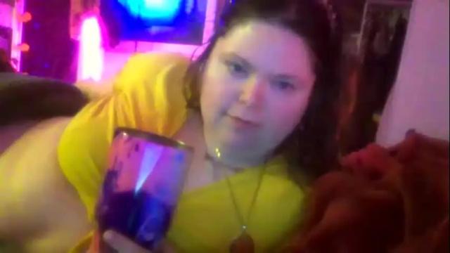 Image 12 of siofra Stream on Chaturbate on 14 days ago