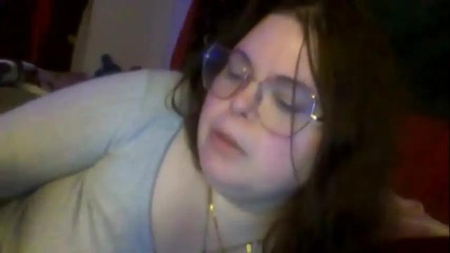Image 8 of siofra Stream on Chaturbate on 11 days ago