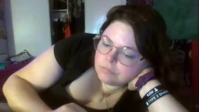 Image 6 of siofra Stream on Chaturbate on 7 days ago