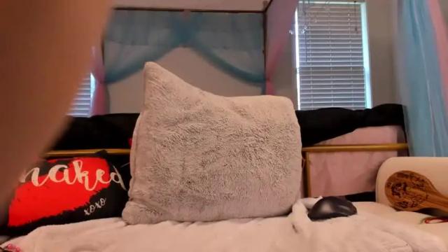 Image 10 of siren666 Stream on Chaturbate on 13 months ago