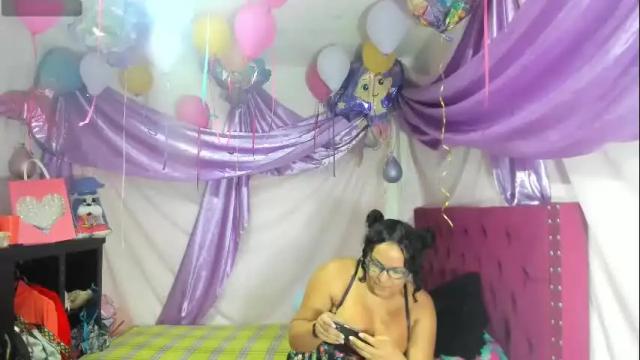 Image 12 of sirena_dirtysexxx Stream on Chaturbate on 1 month ago