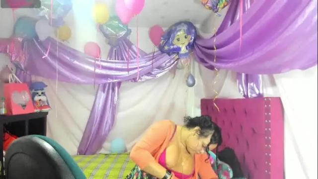 Image 7 of sirena_dirtysexxx Stream on Chaturbate on 1 month ago