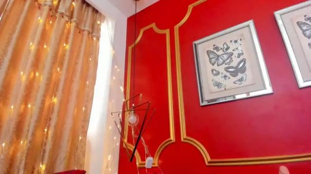Image 7 of sirenetta_official Stream on Chaturbate on 12 months ago