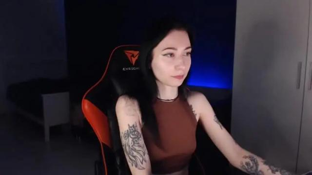 Image 4 of sirenity__ Stream on Chaturbate on 16 months ago
