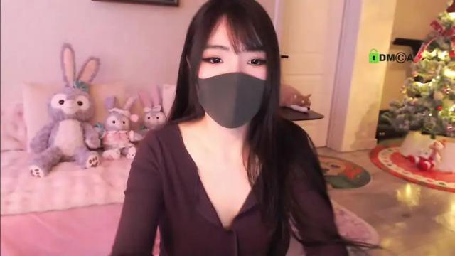 Thumbnail 3, sisirabbit_'s Stream at Chaturbate, 17 months ago