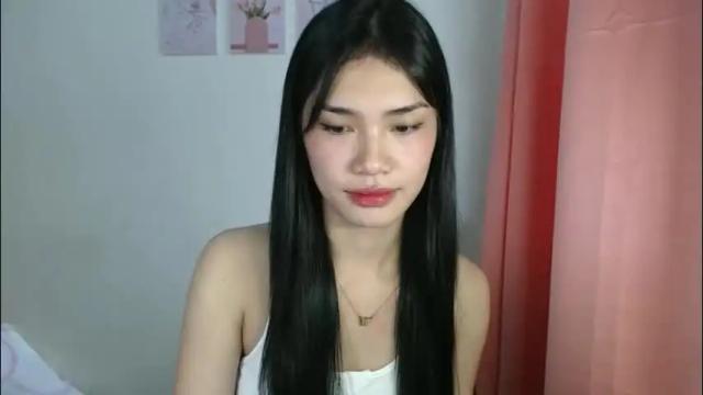 Image 2 of sissy_aljane Stream on Chaturbate on 5 days ago