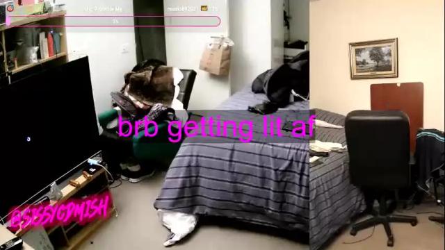 Image 12 of sissycdmish Stream on Chaturbate on 1 month ago